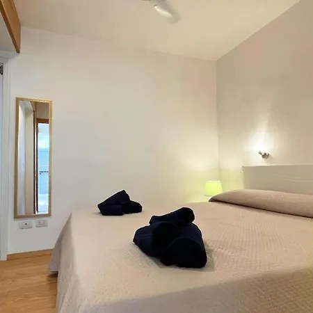 Rooftop Sea Breeze, Center * Porto Rotondo